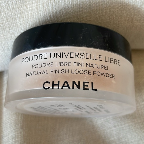 Loose powder - Picture 3 of 4